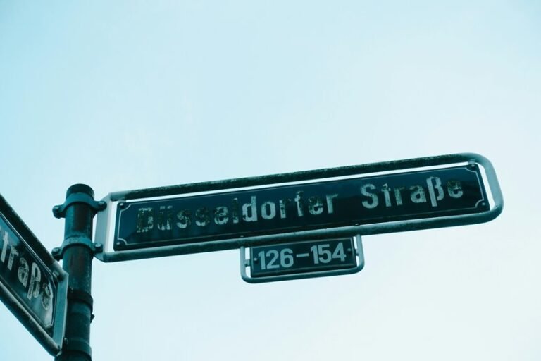 nova rise market lane